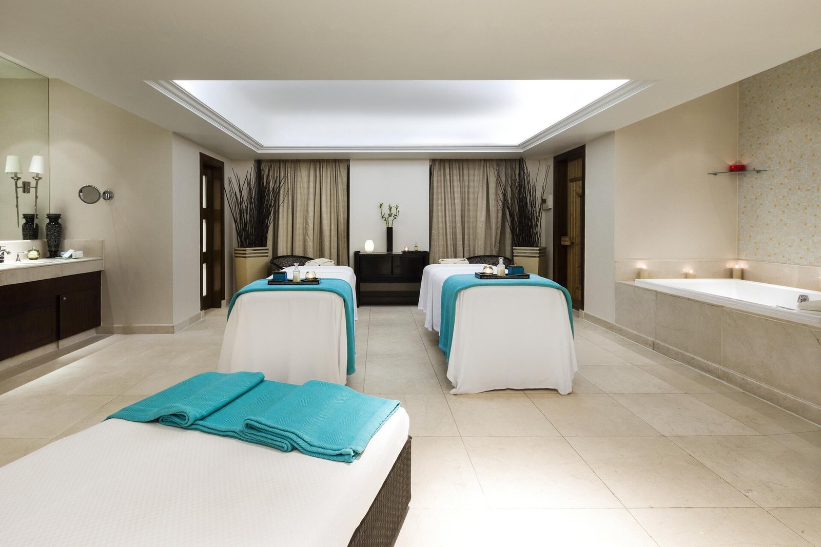 Kempinski Nile Hotel Garden City Cairo, the spa