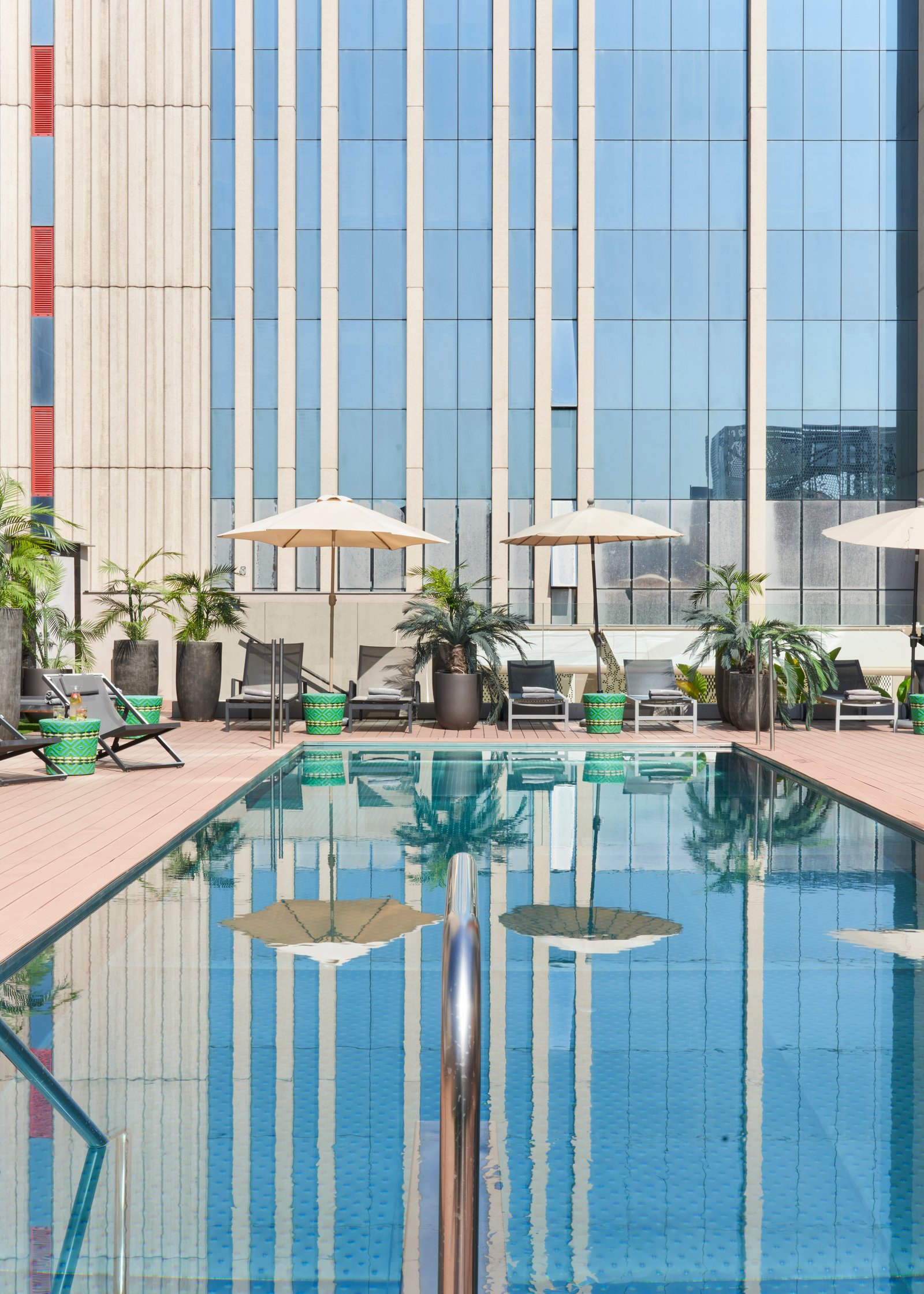 Barceló Imagine, the pool