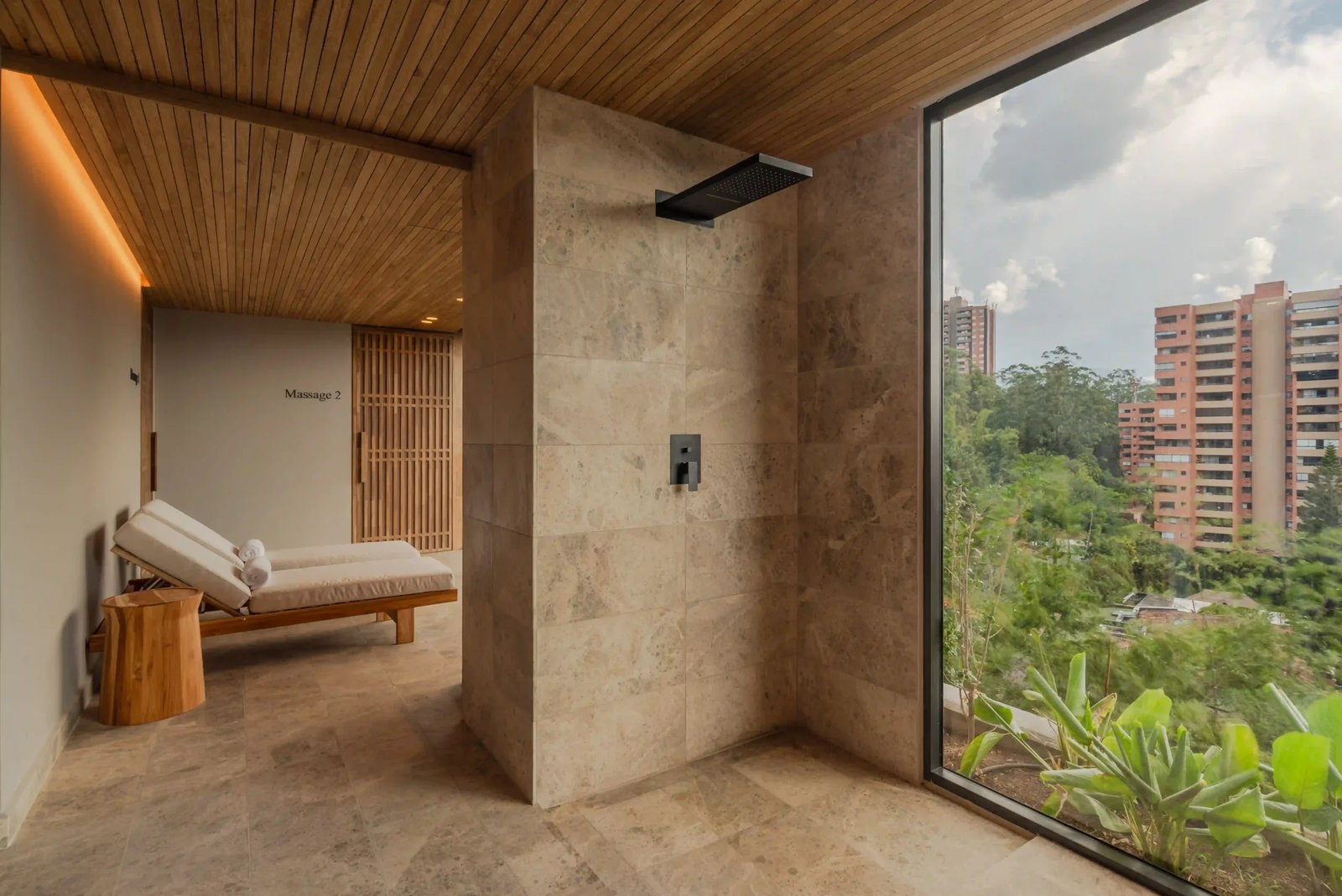 Wake Biohotel, the spa and gym