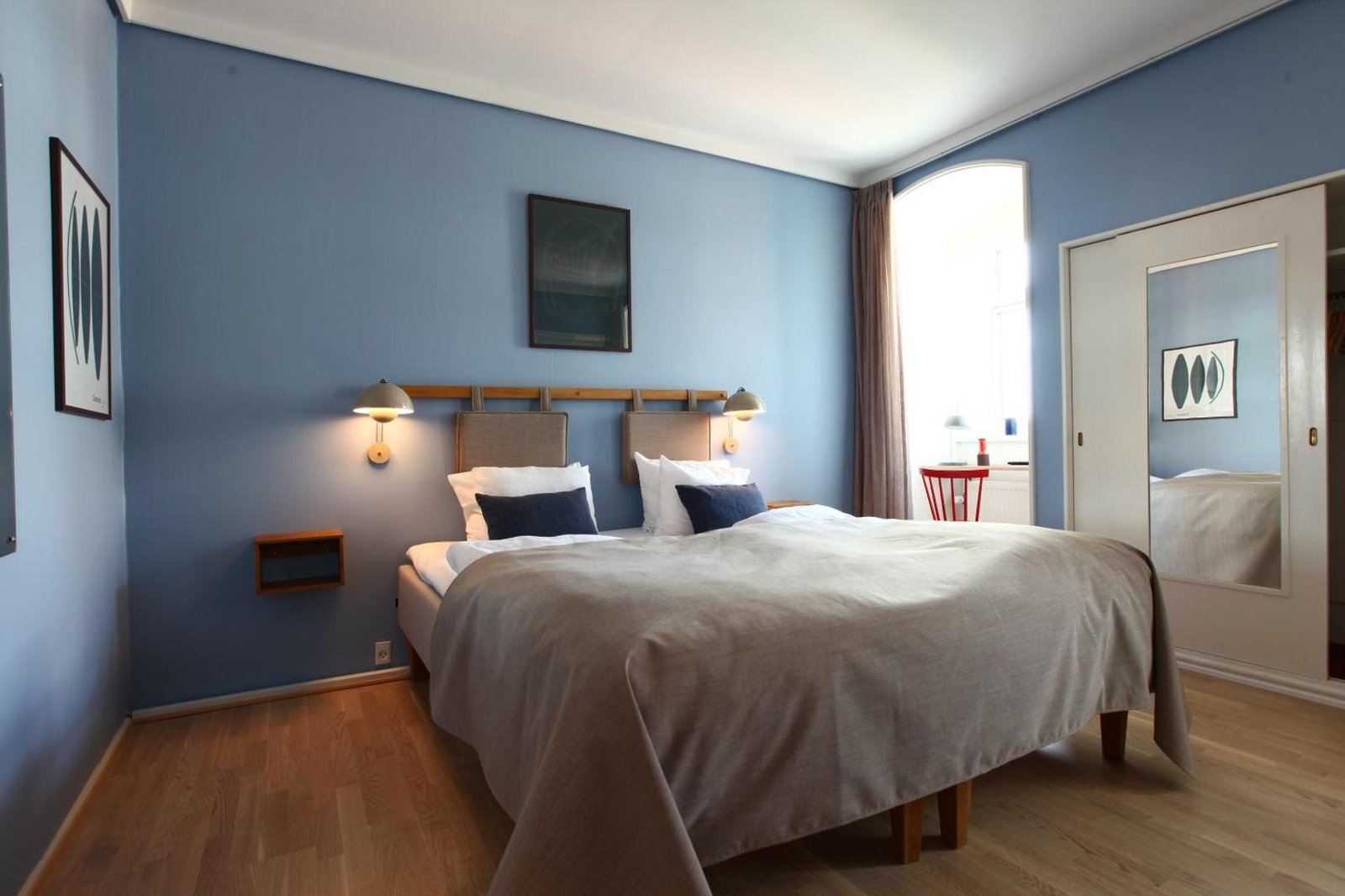 Hotel Alexandra — rooms