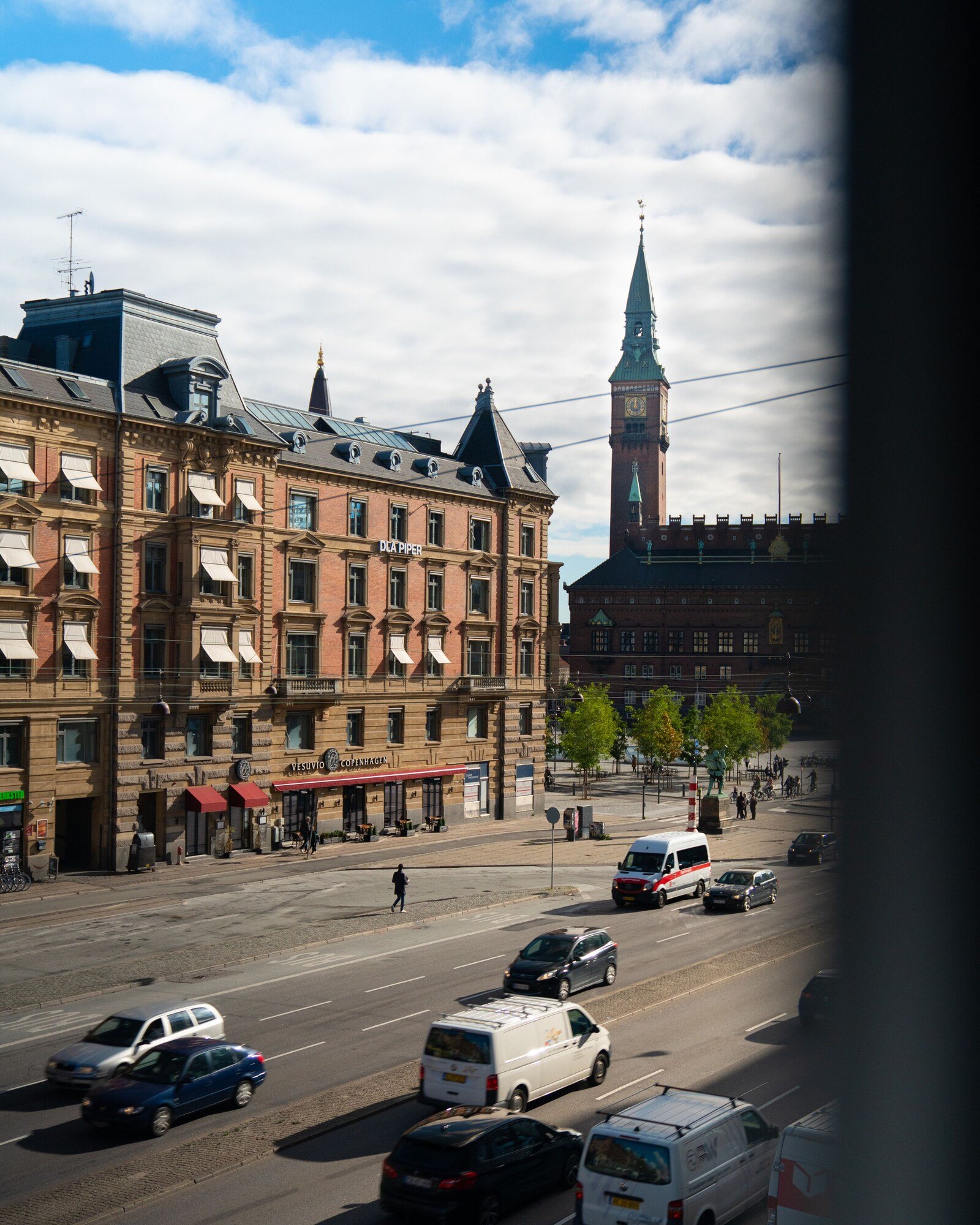 Hotel Alexandra — backstory
