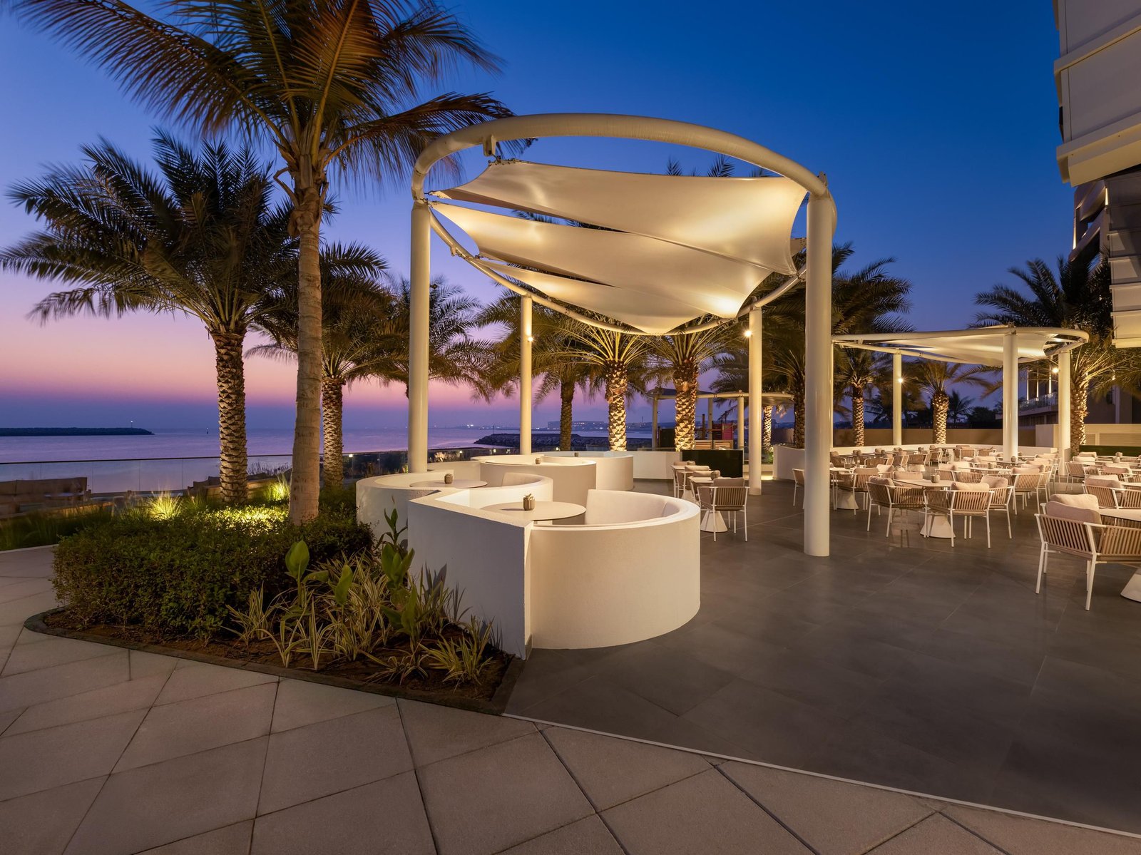 voco Muscat Al Mouj by IHG, at the table