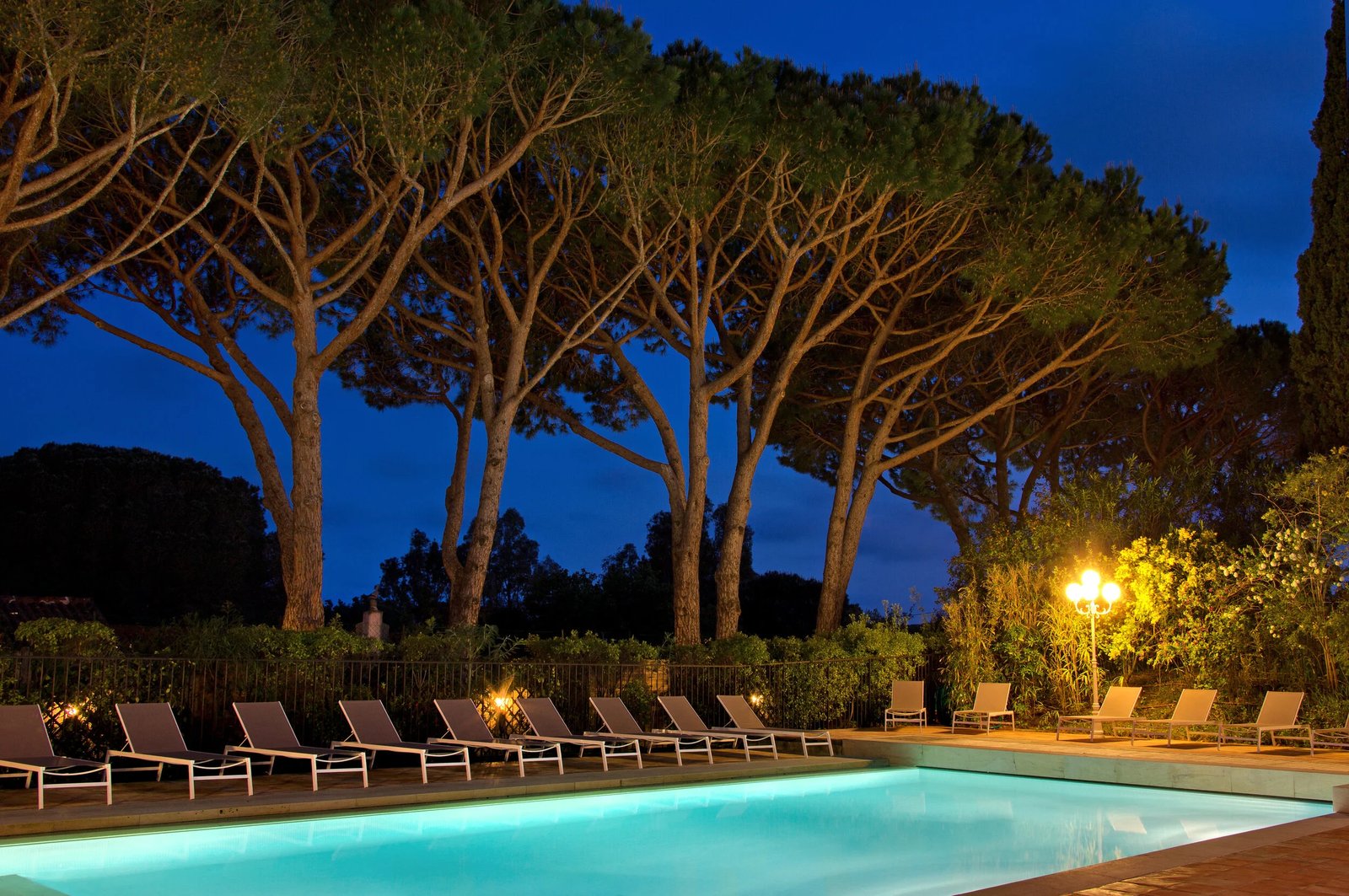 Hôtel La Ferme d'Augustin, the pool