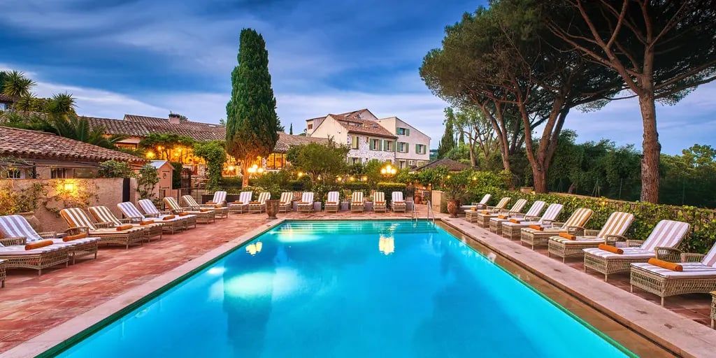 Hôtel La Ferme d'Augustin, the pool