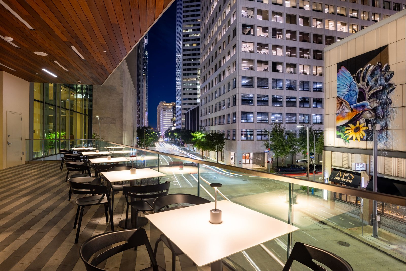 The Laura Hotel, Houston Downtown, Autograph Collection, at the table