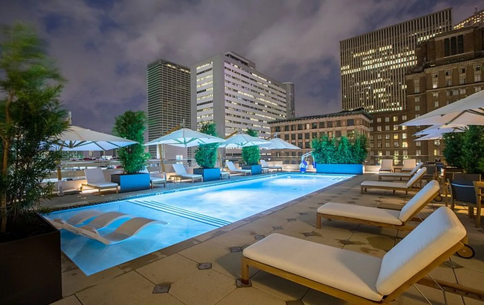 The Laura Hotel, Houston Downtown, Autograph Collection