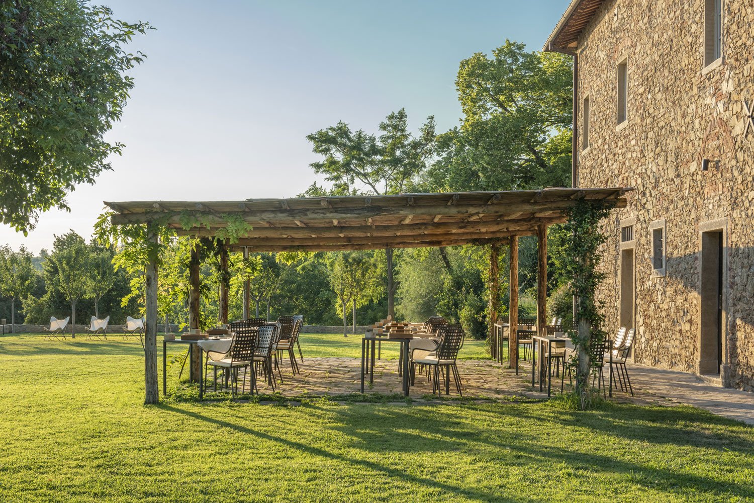 Badia di Pomaio, at the table