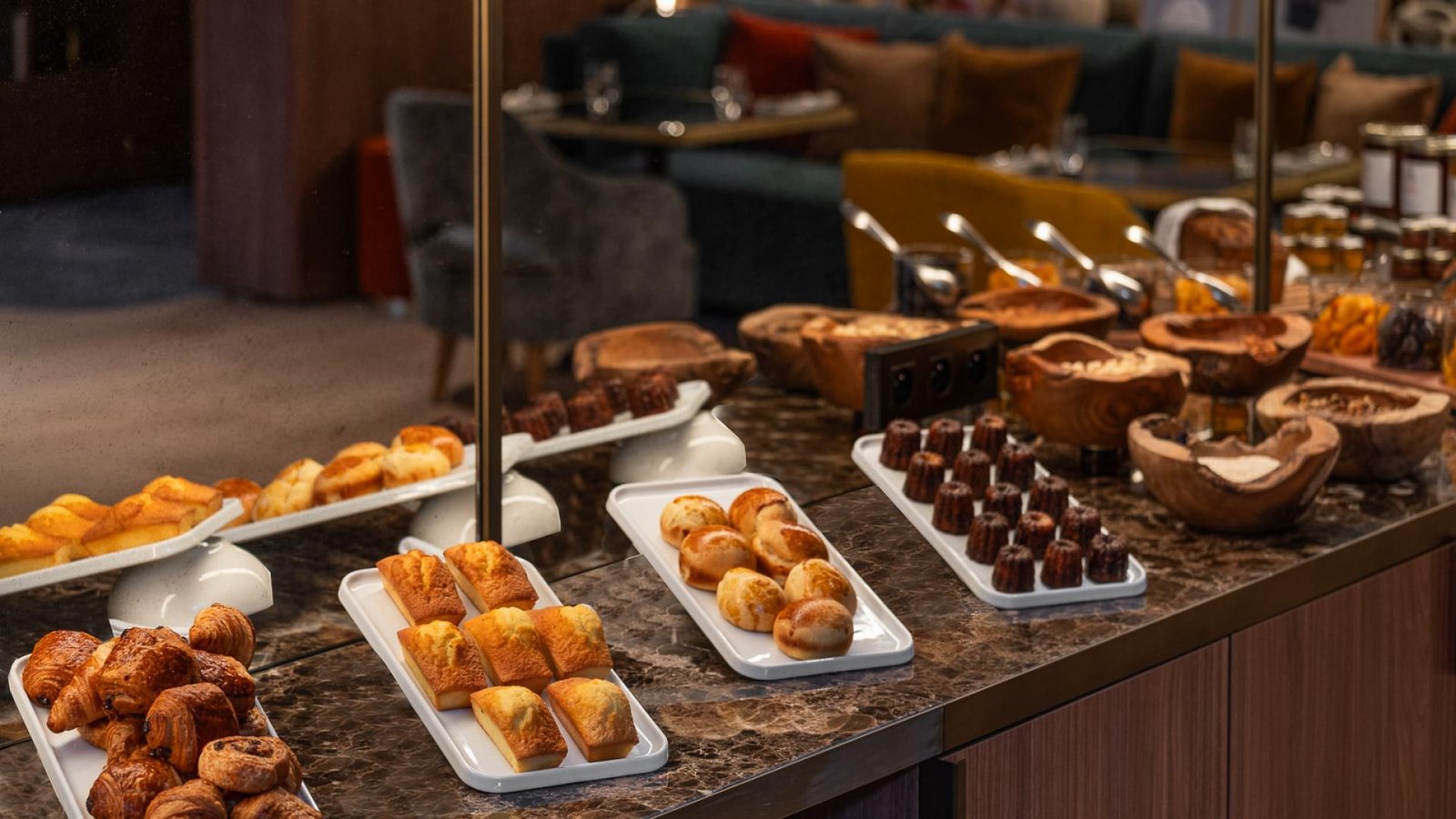Hôtel Burdigala by Inwood Hotels, madame b