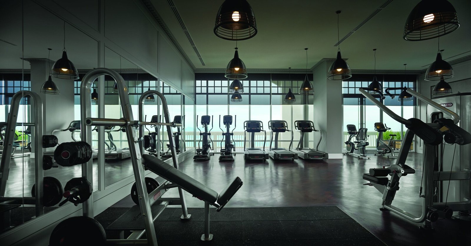 Eastern & Oriental Hotel, the spa and gym