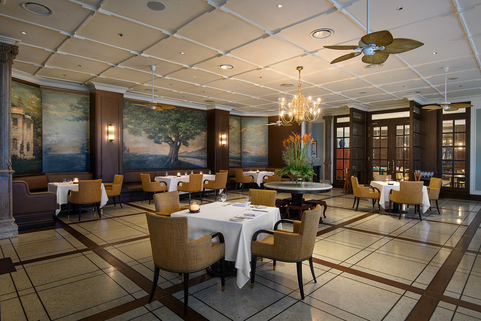Eastern & Oriental Hotel, sarkies