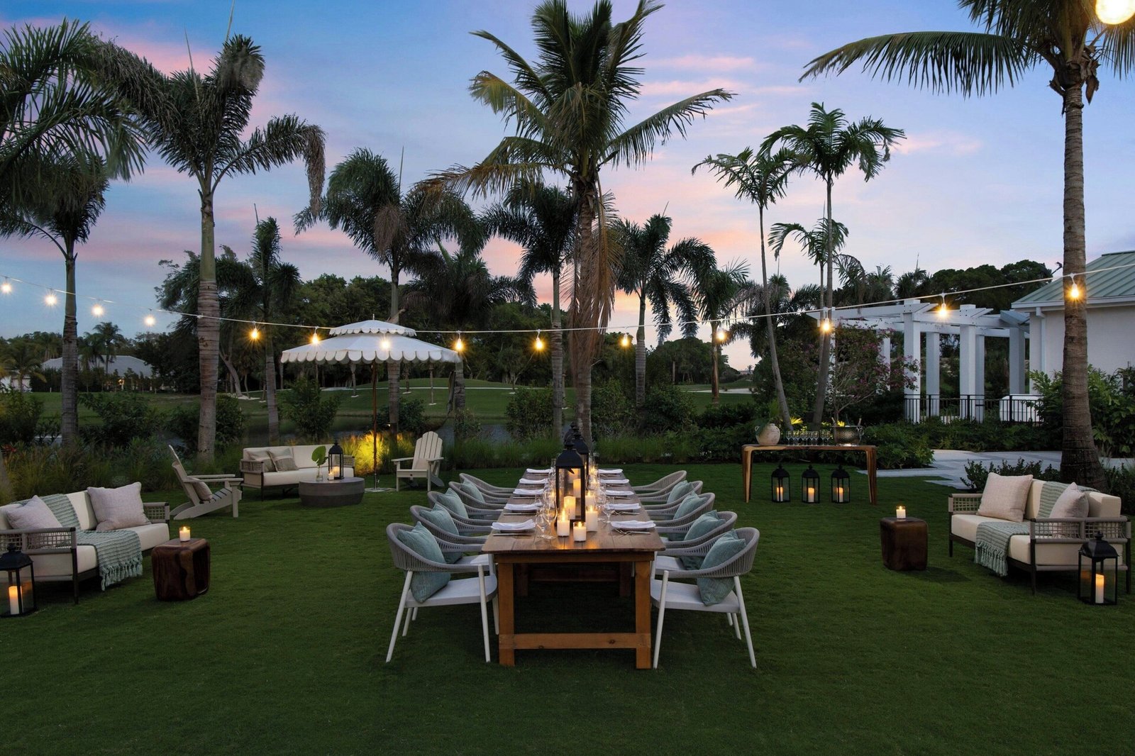 The Belgrove Resort & Spa, West Palm Beach, Autograph Collection, at the table