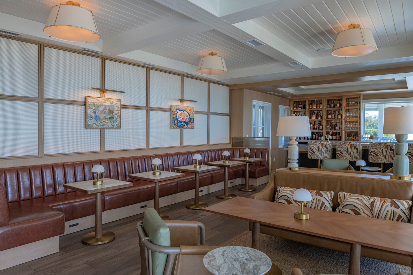 The Seagate Hotel, Golf & Beach Club, Autograph Collection, at the table