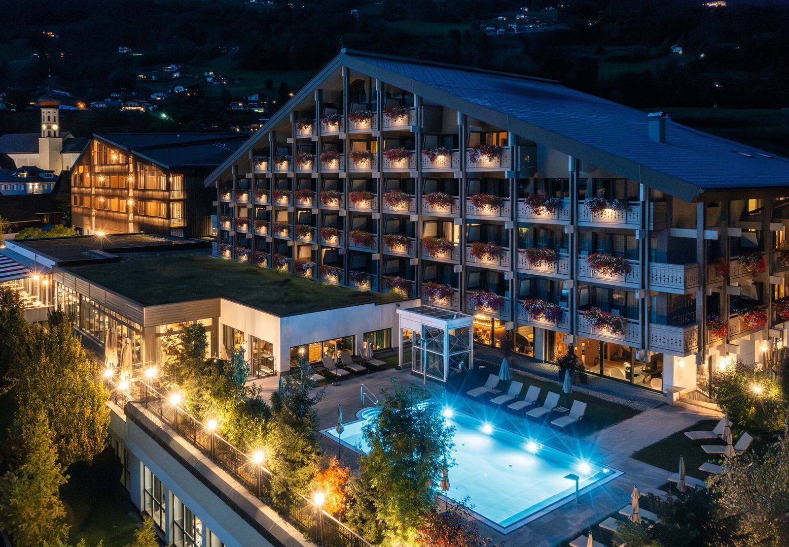 Löwen Hotel Montafon, the pool