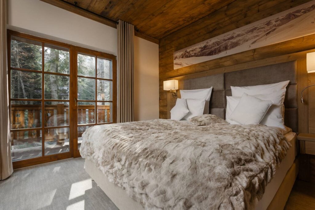 Chalet Royal, rooms