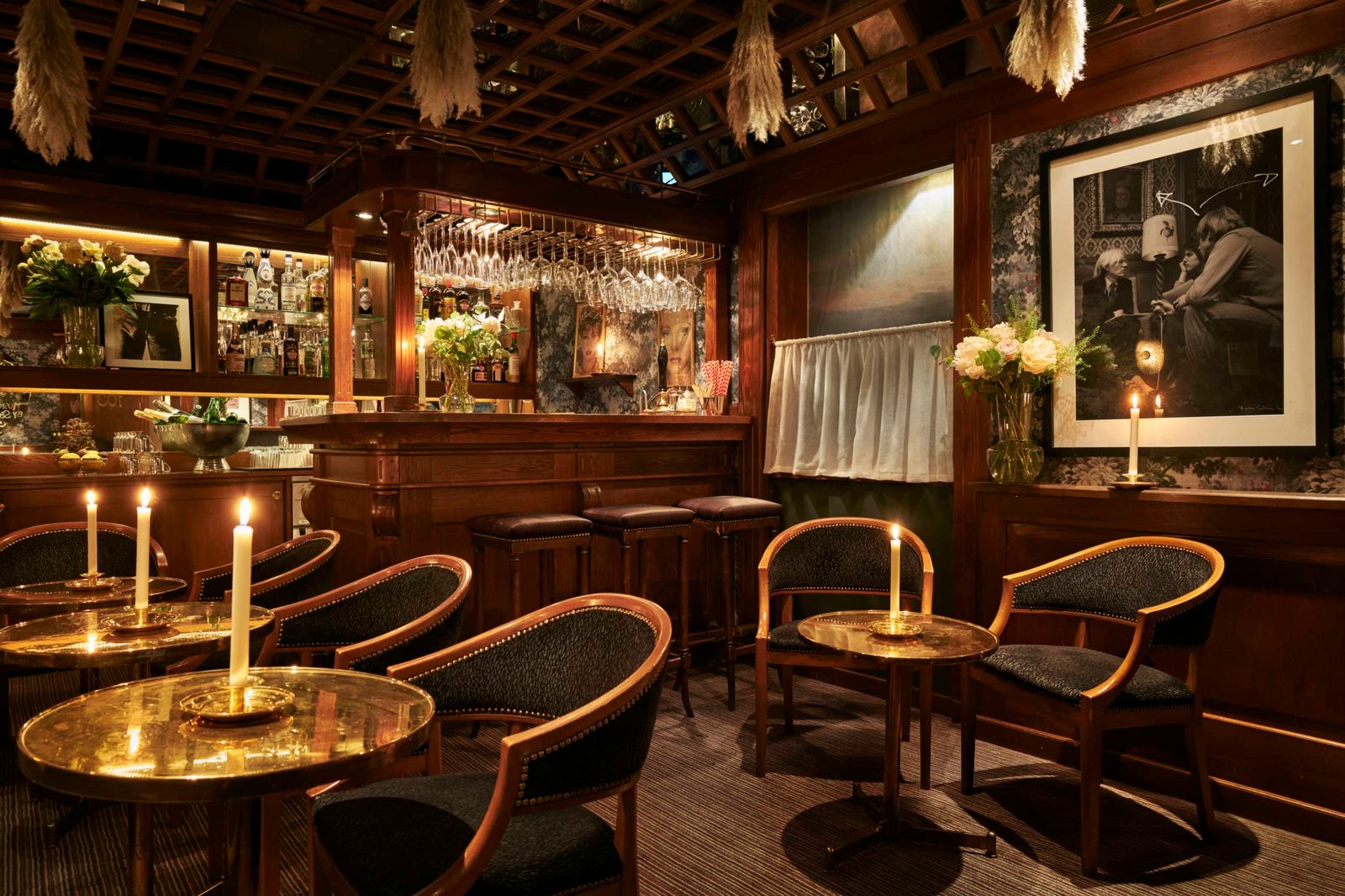 Hotel Diplomat — eat & drink
