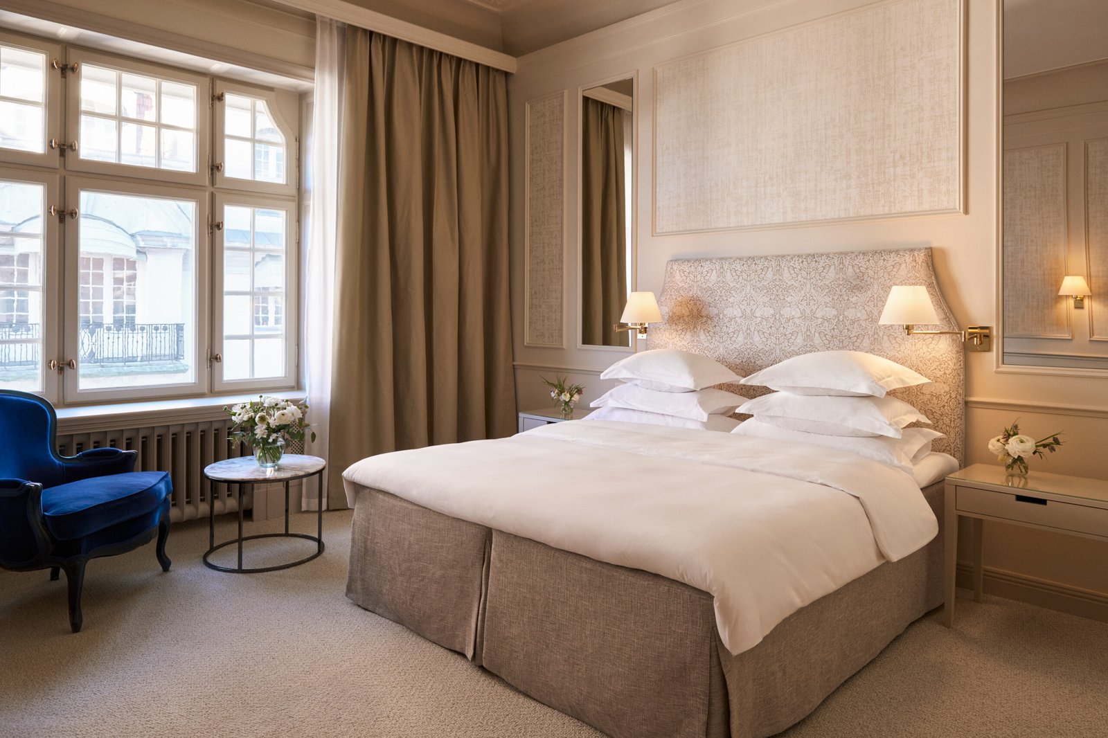 Hotel Diplomat — rooms