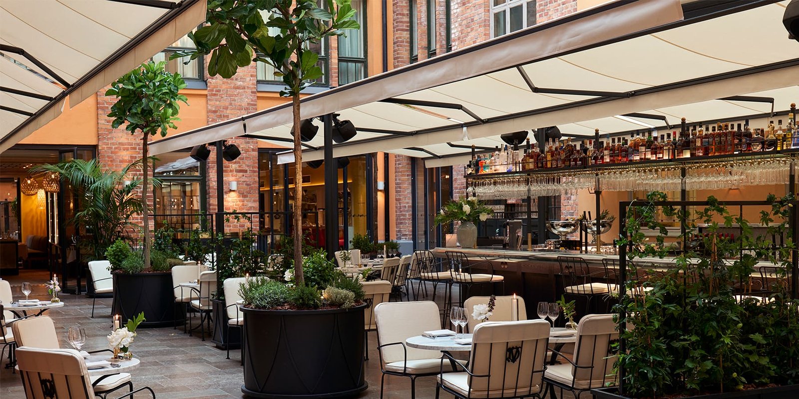 Hotel Diplomat — eat & drink