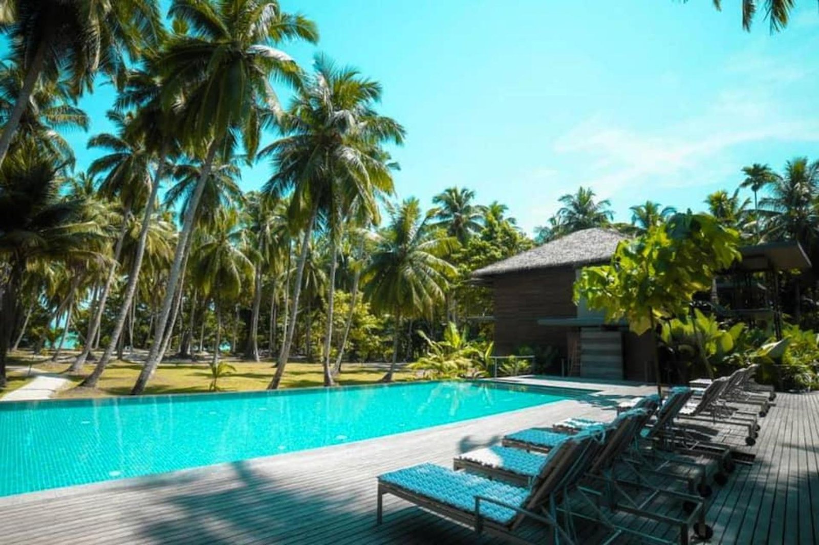 Tilar Siro, Andamans - CGH Earth, the pool