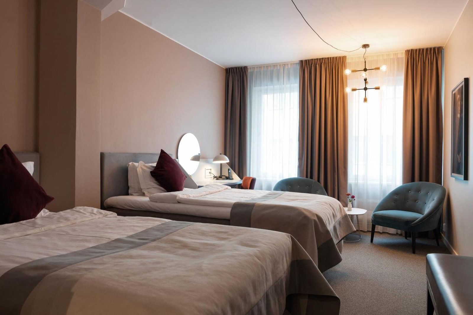 Elite Palace Hotel — rooms