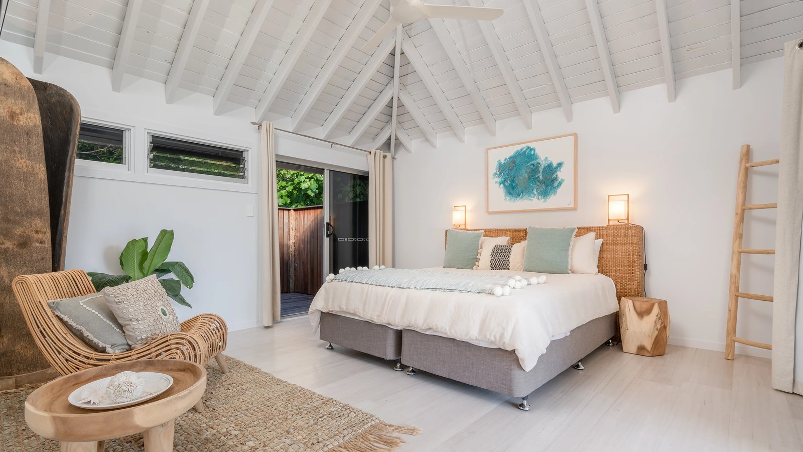 Elysian Retreat, rooms