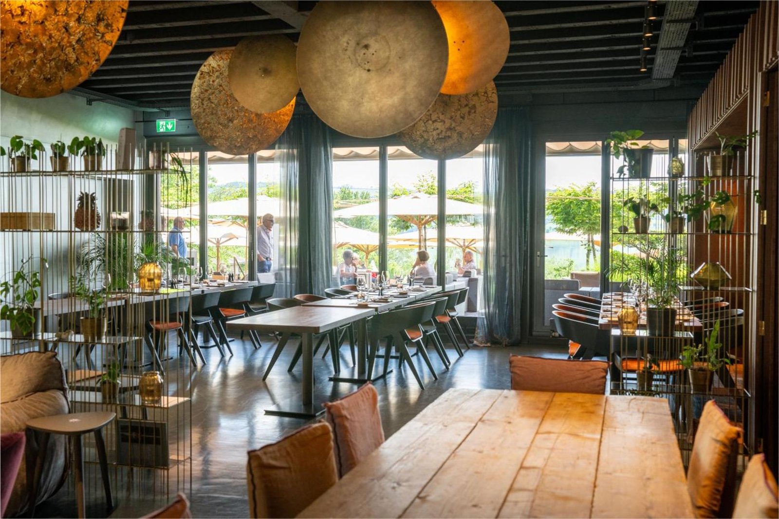 Sonne Seehotel, at the table