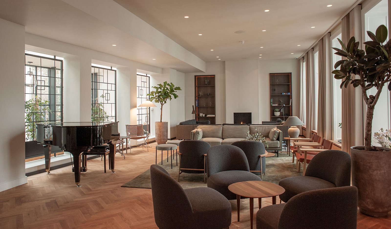 Hotel Kong Arthur — eat & drink
