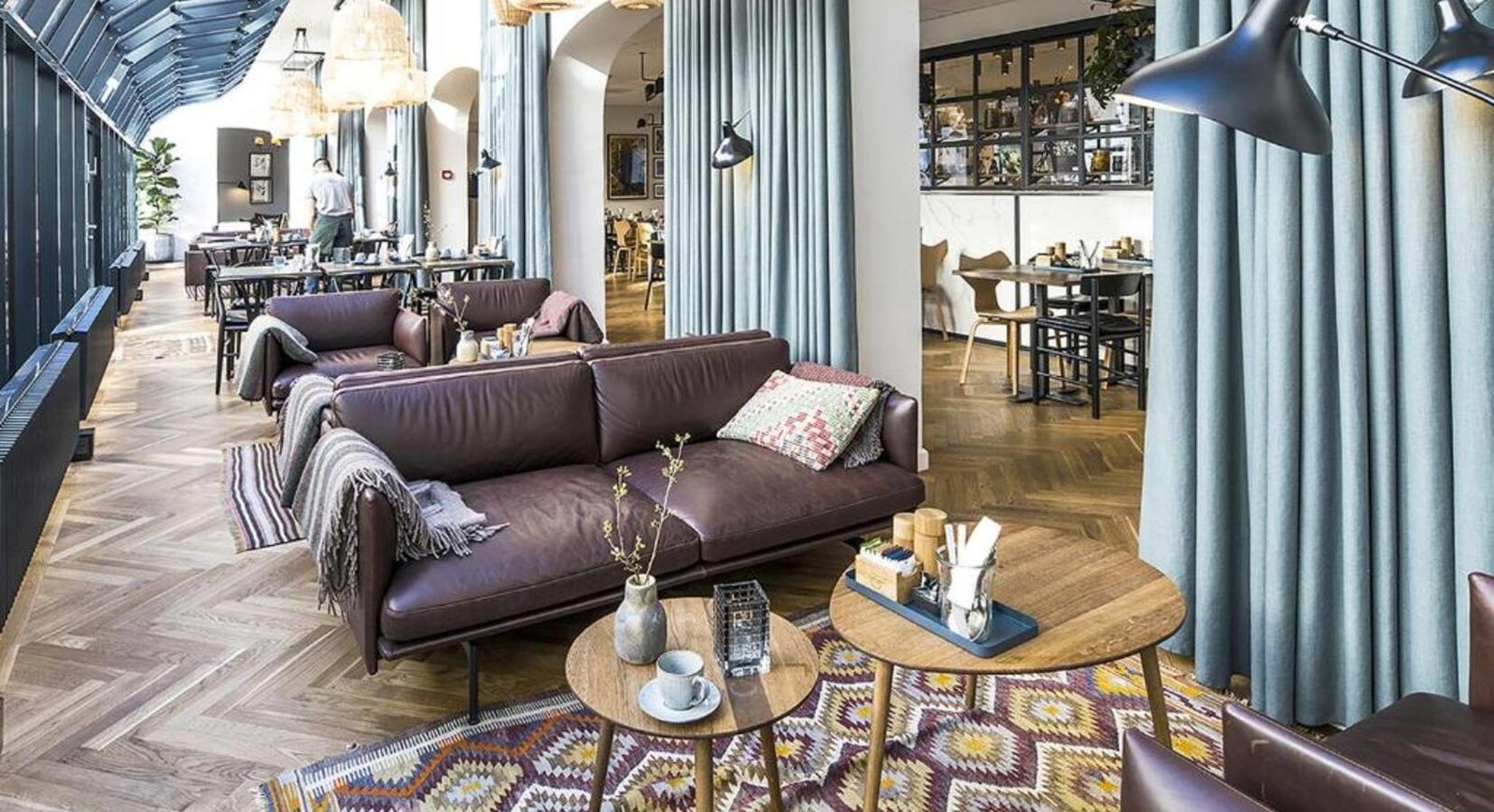 Hotel Kong Arthur — eat & drink