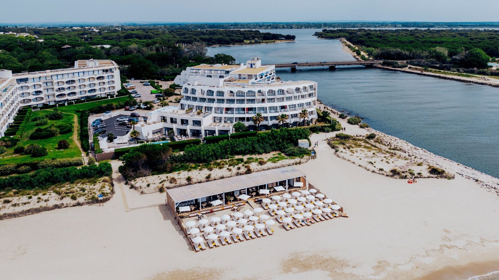 Hôtel La Plage, how it began