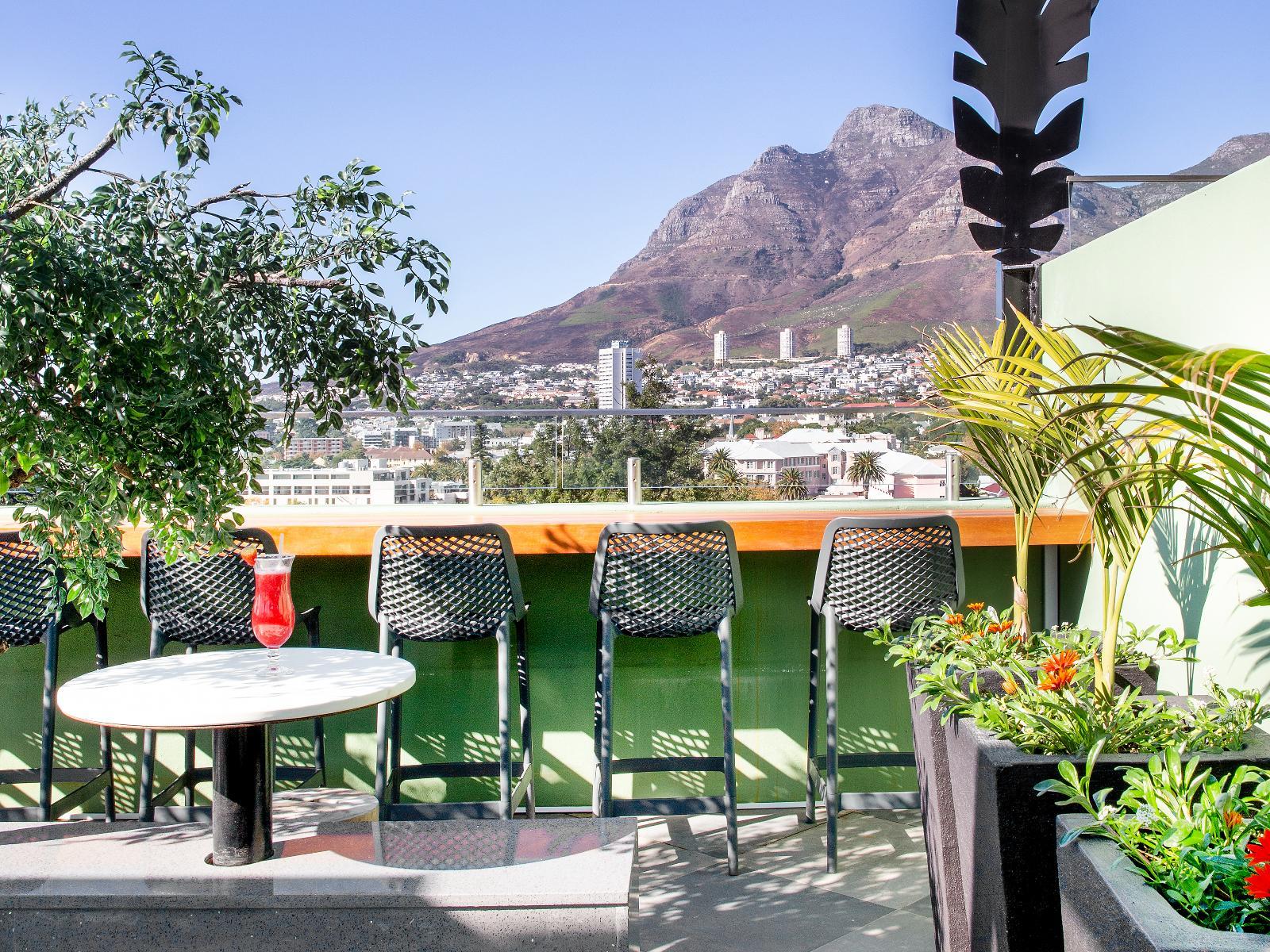 Cloud 9 Boutique Hotel & Spa, mountain club bistro