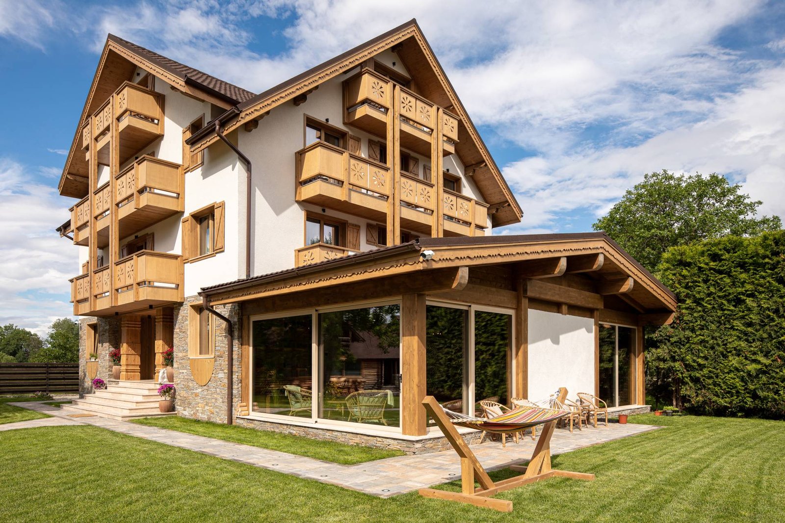 Zara Chalet, how it began