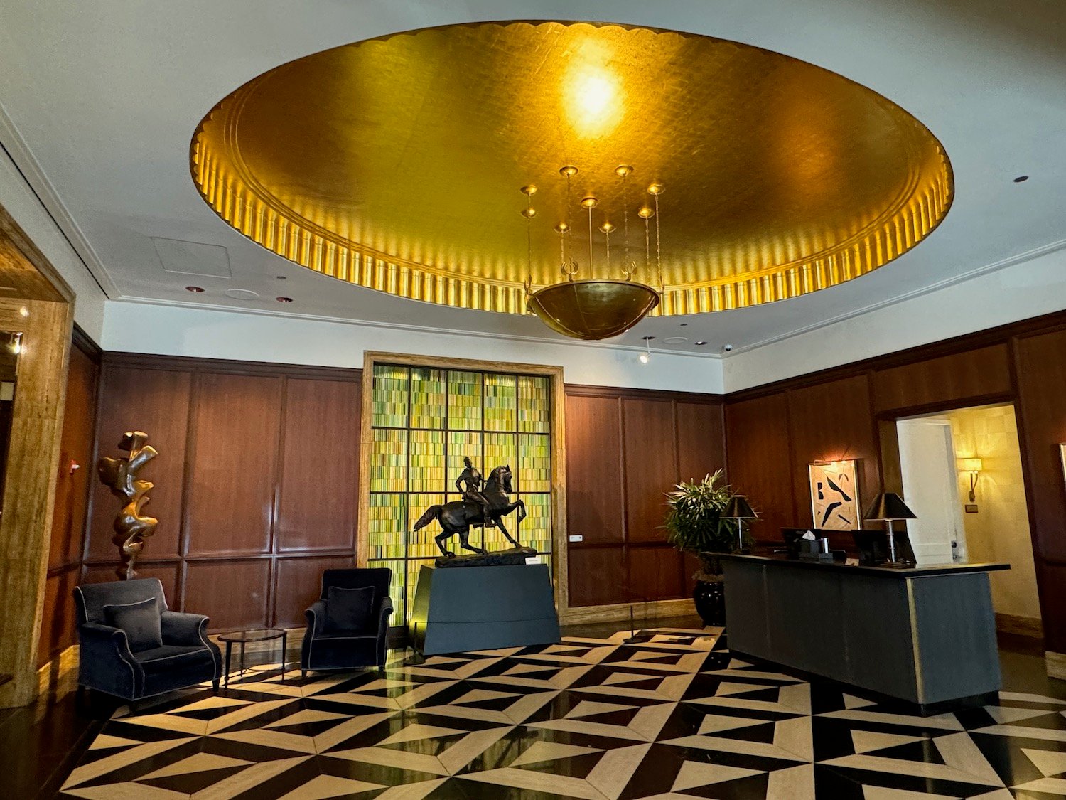 The Peninsula Chicago