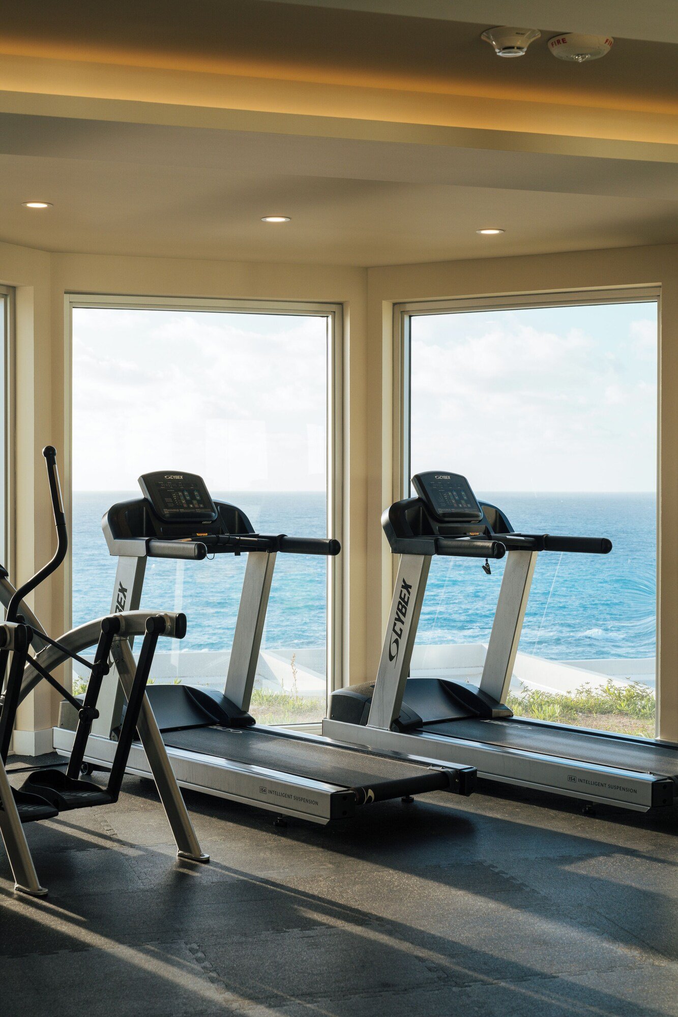 AZURA Bermuda, gym and yoga terrace