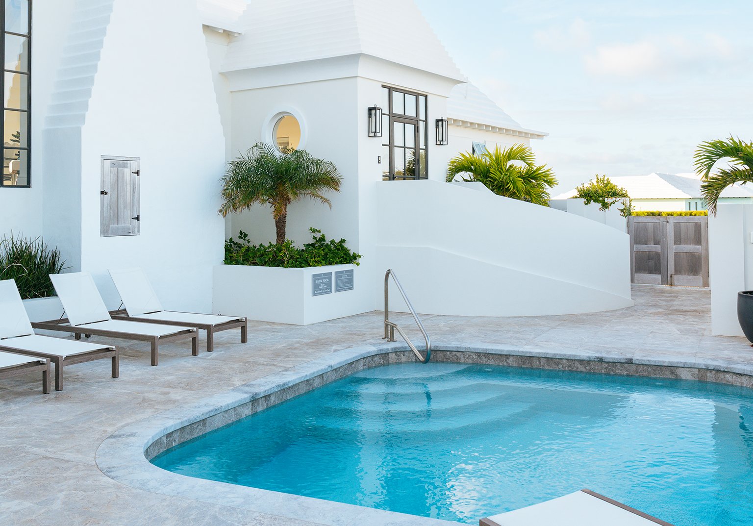 AZURA Bermuda