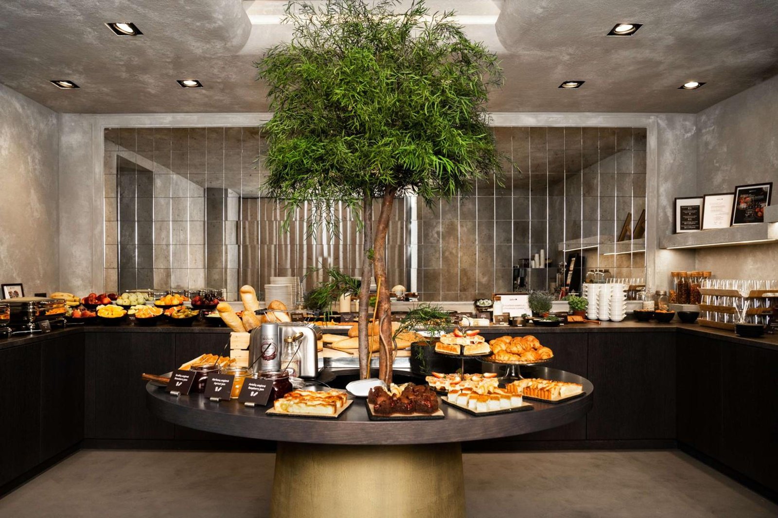Radisson Collection Astorija Hotel, Vilnius, astorija brasserie