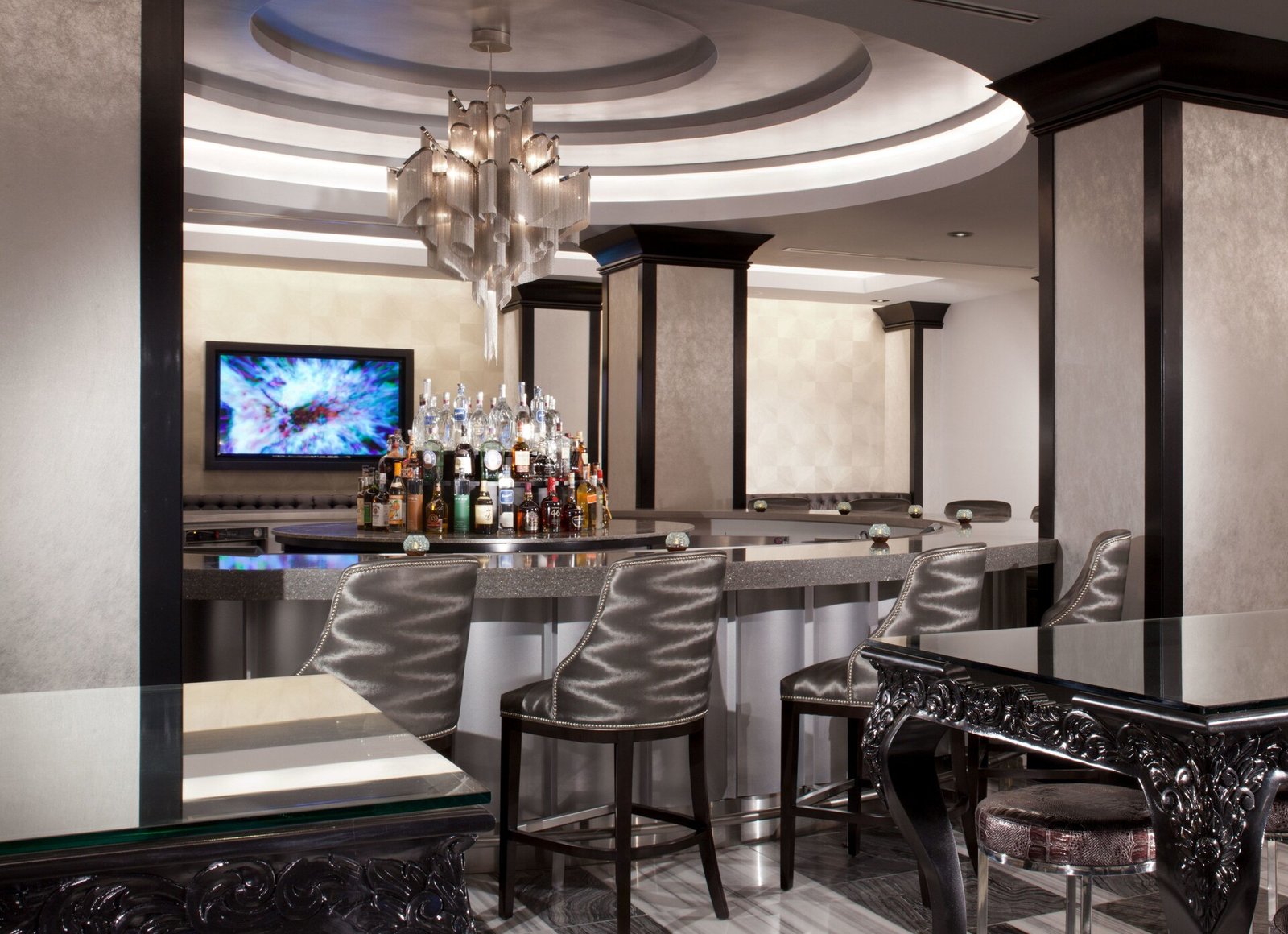 Silversmith Hotel Chicago Downtown — eat & drink