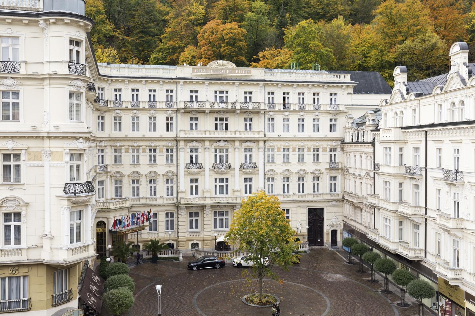 Grandhotel Pupp, how it began