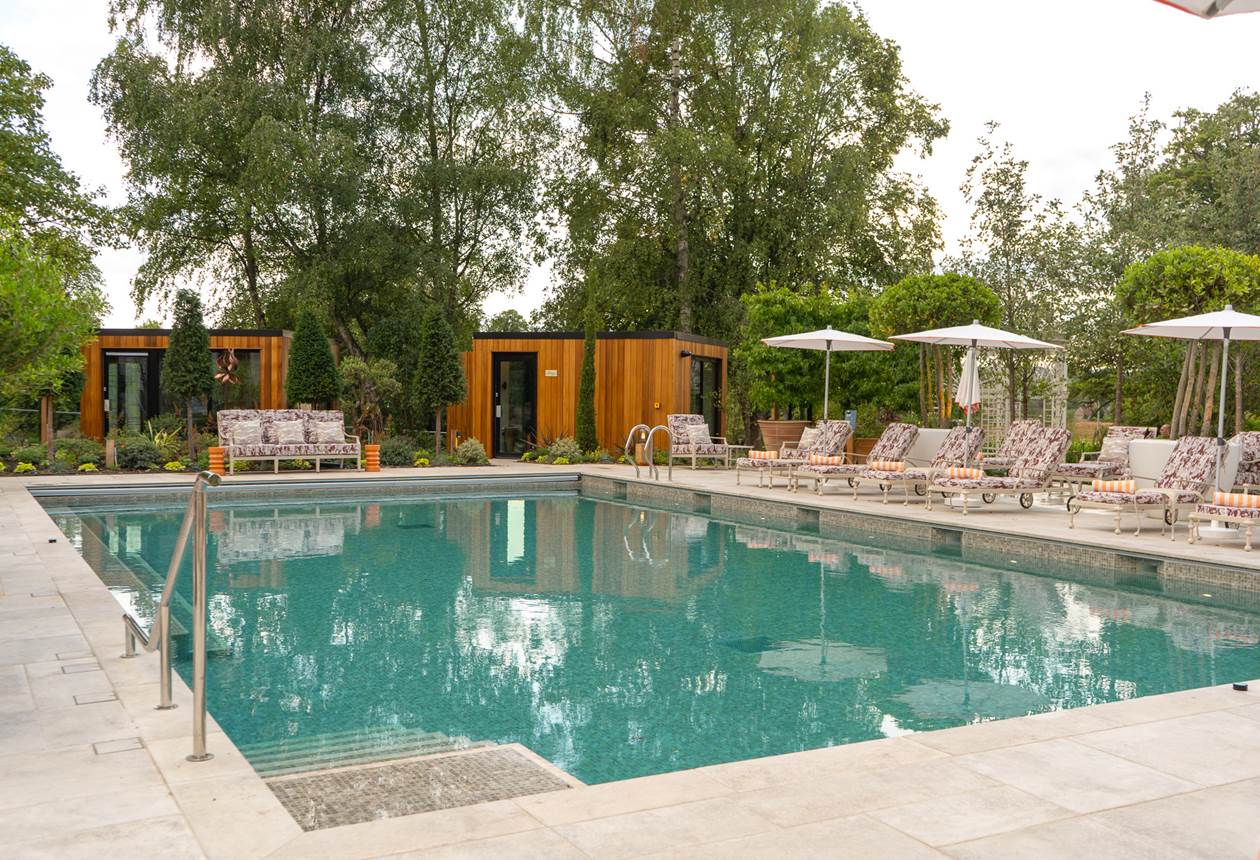 Bishopstrow Hotel & Spa, the pool