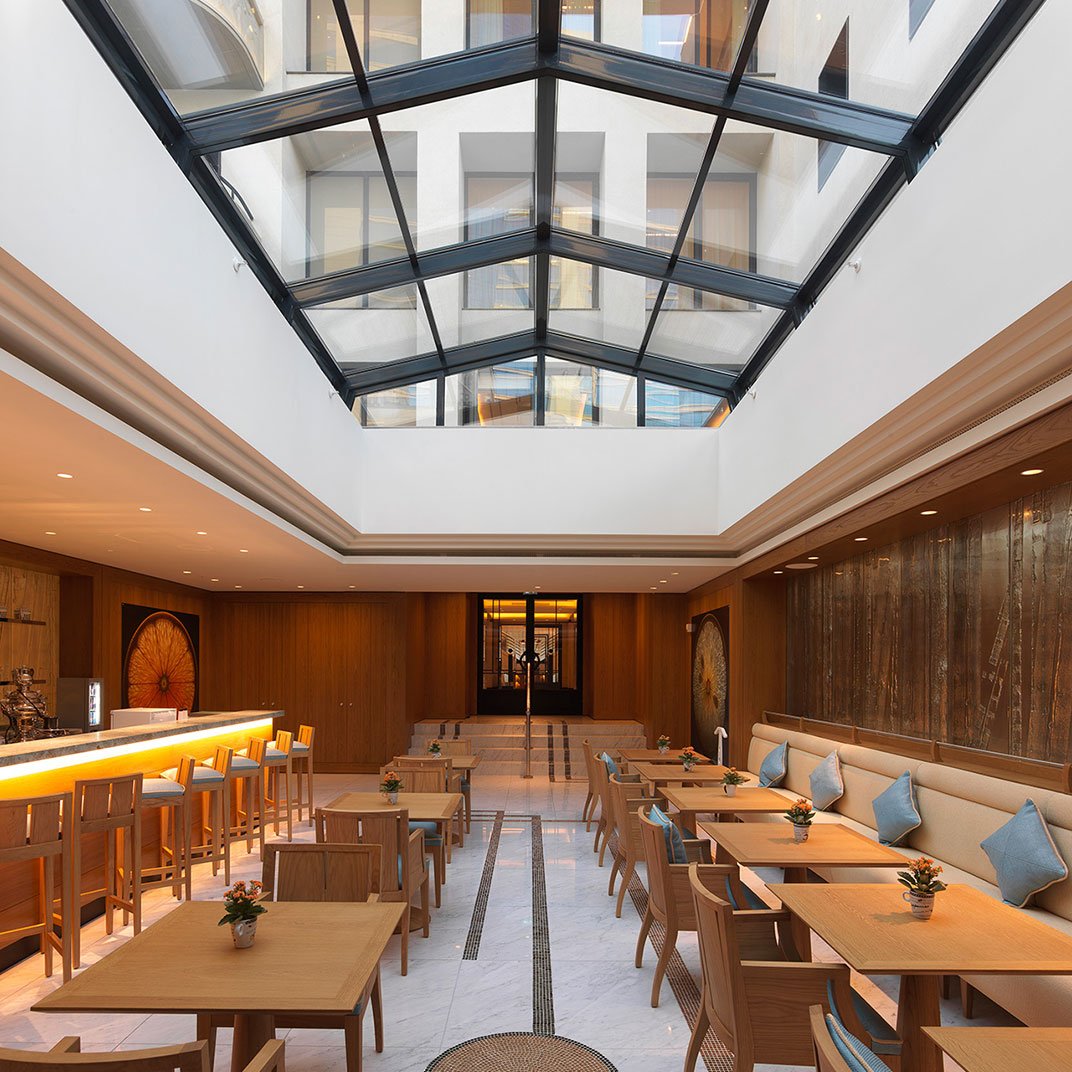 Dinamo Hotel Baku, greenfield restaurant