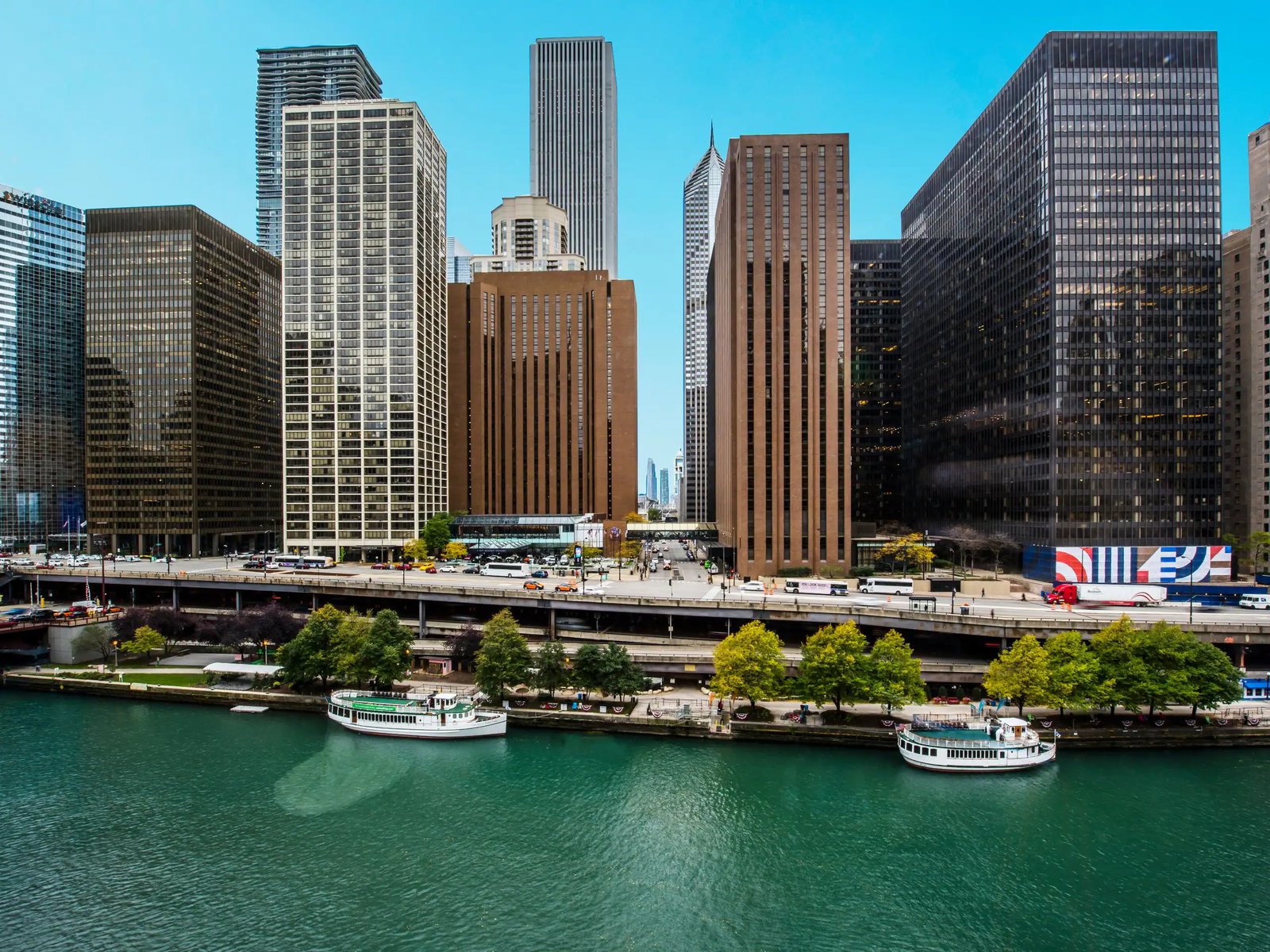 Hyatt Regency Chicago — backstory