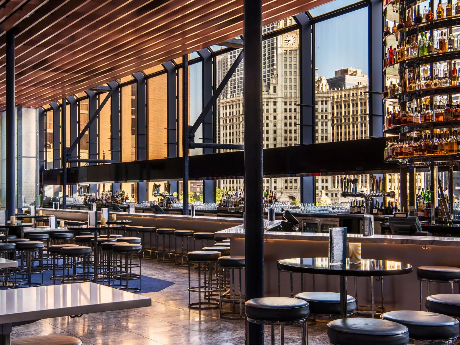 Hyatt Regency Chicago — eat & drink