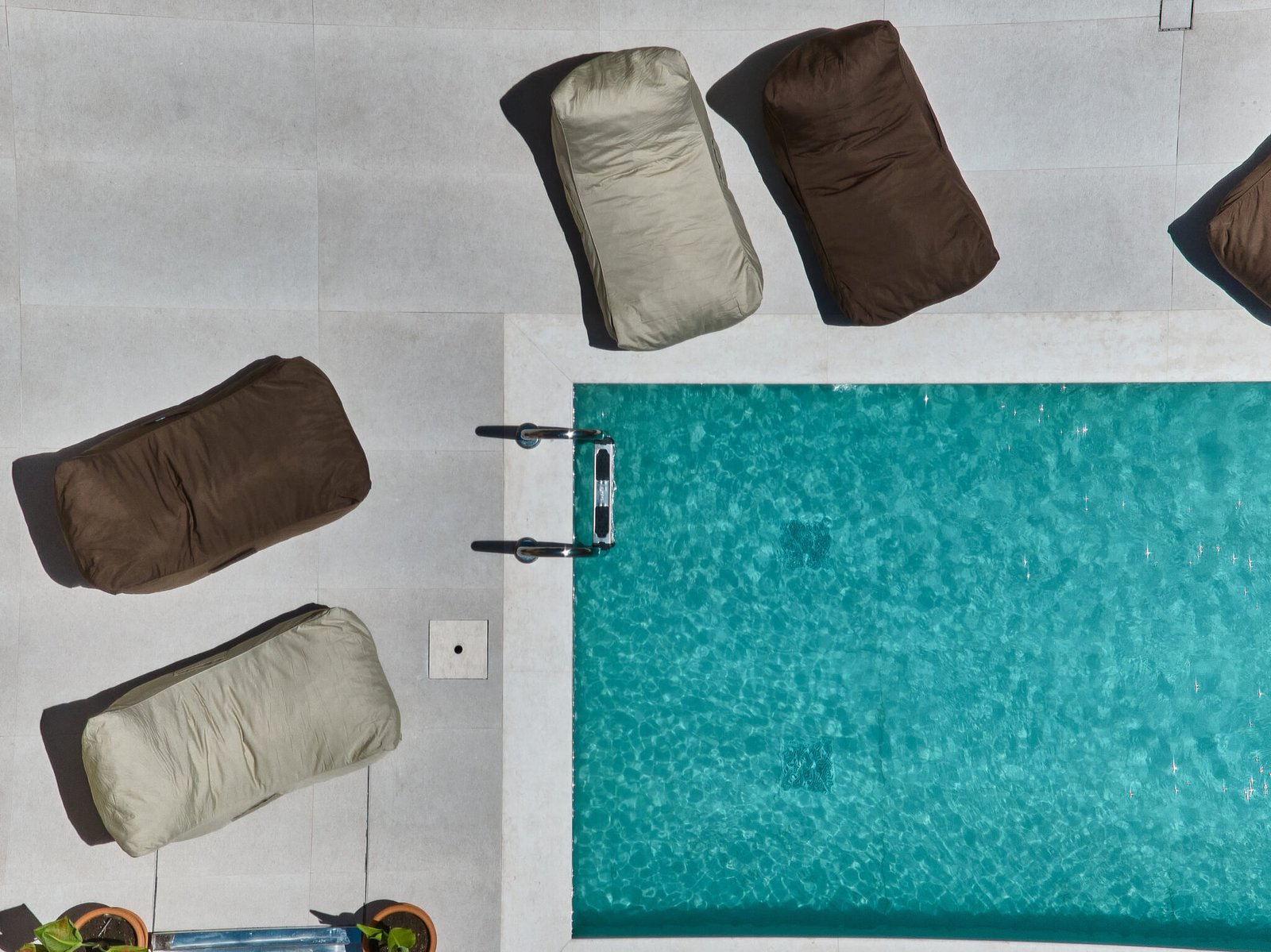 Vin Dimora Suites, the pool