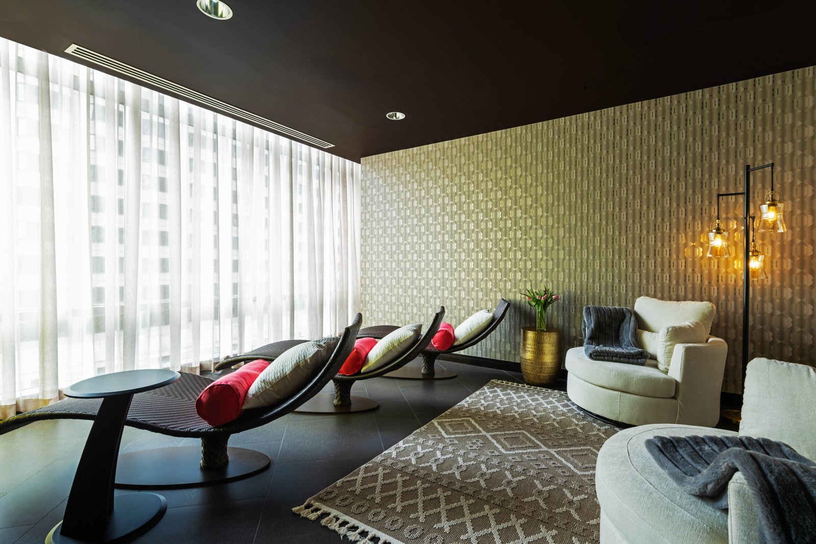 The Wit Chicago, the spa