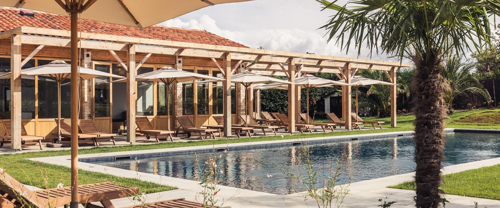 Hôtel INDARRA & Spa - Piscine, the pool