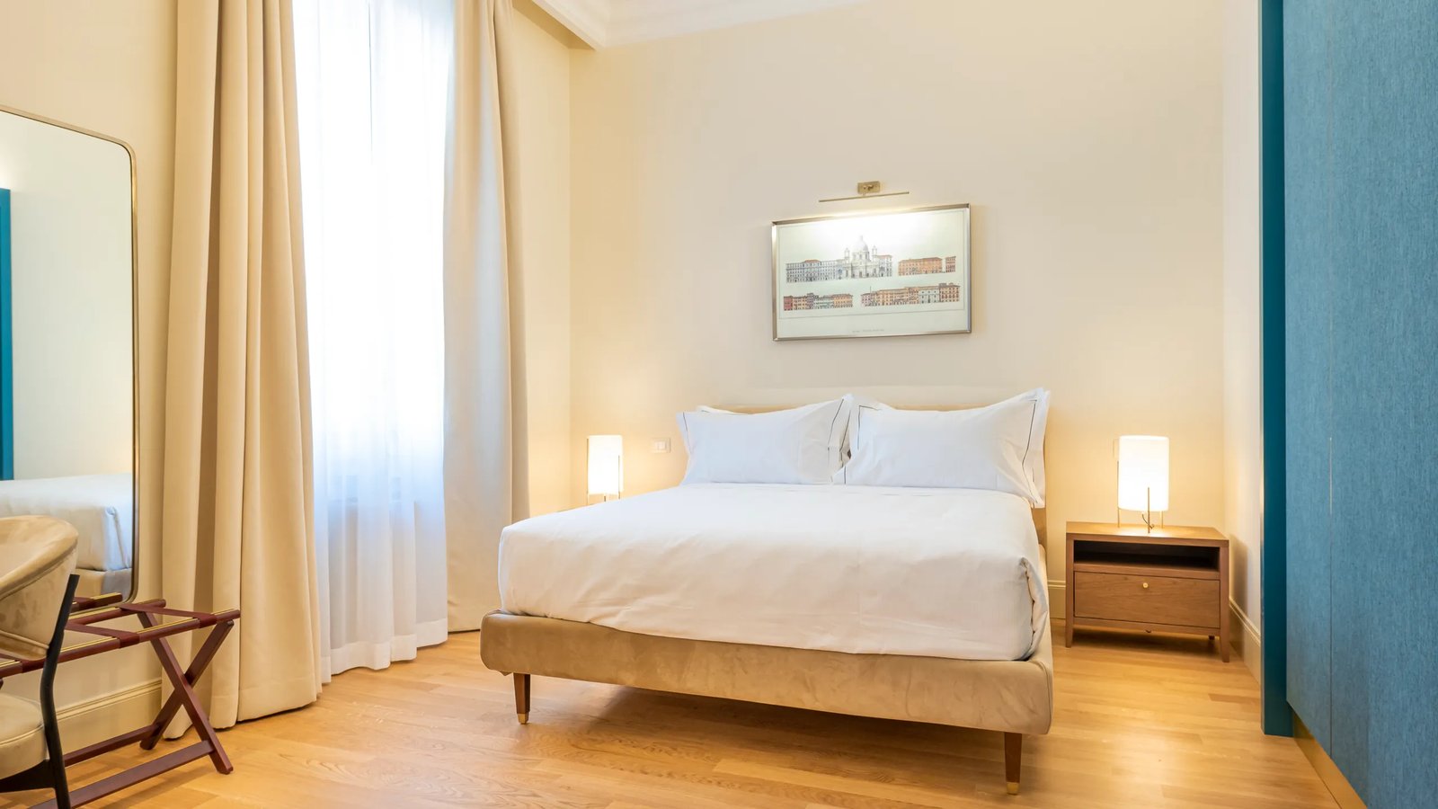 Sentho Roma, rooms