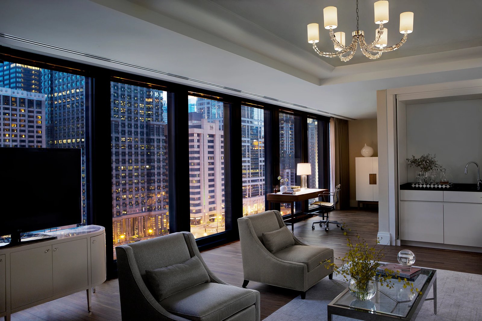 The Langham Chicago — rooms