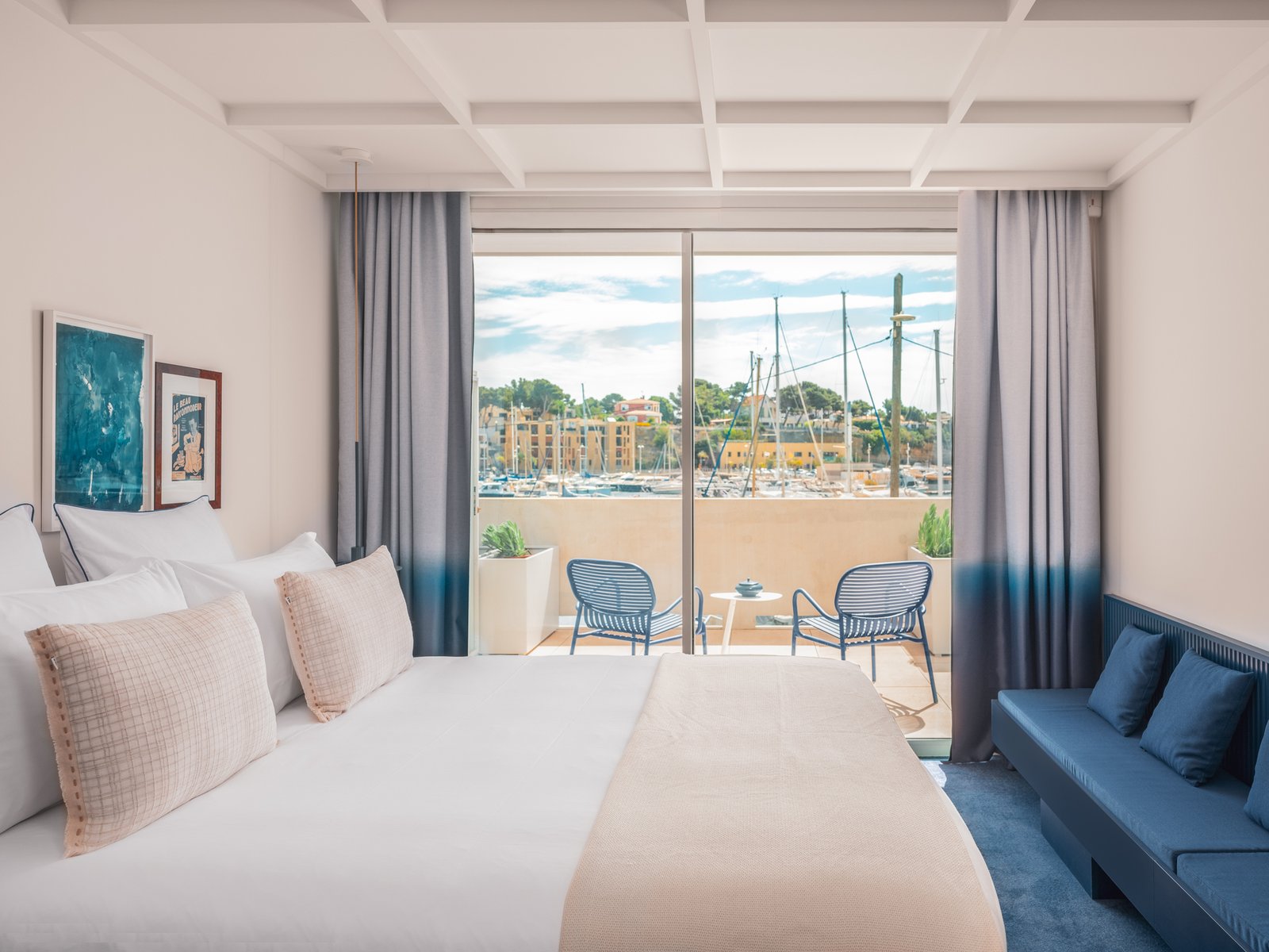 Hotel BLEU, rooms