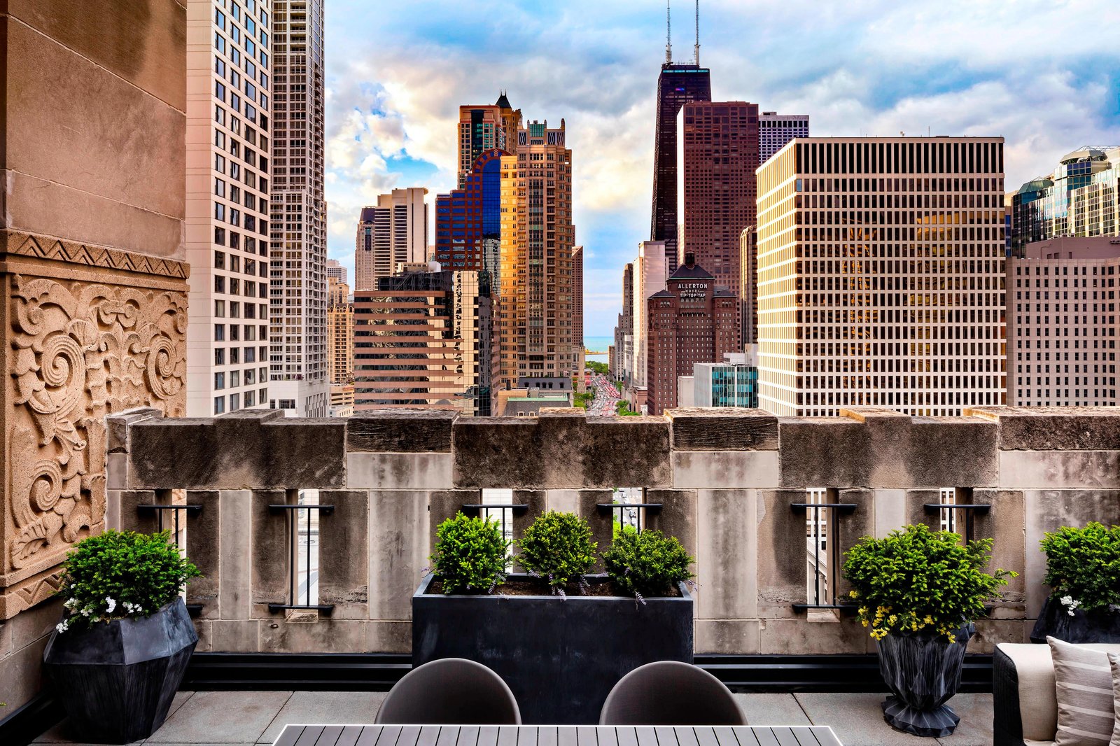 The Gwen Luxury Collection Hotel — vibe