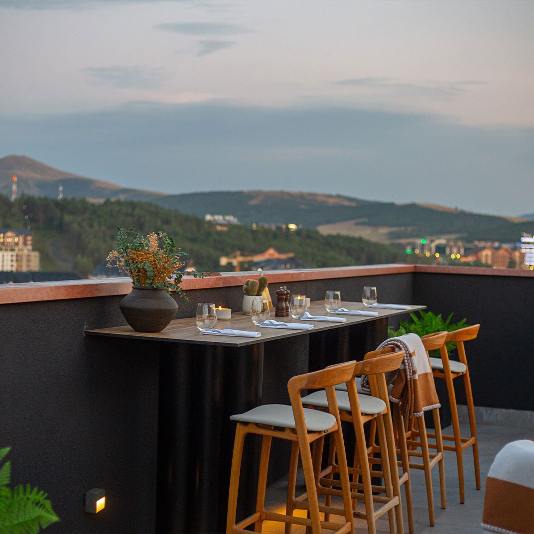BOR Hotel by Karisma, at the table