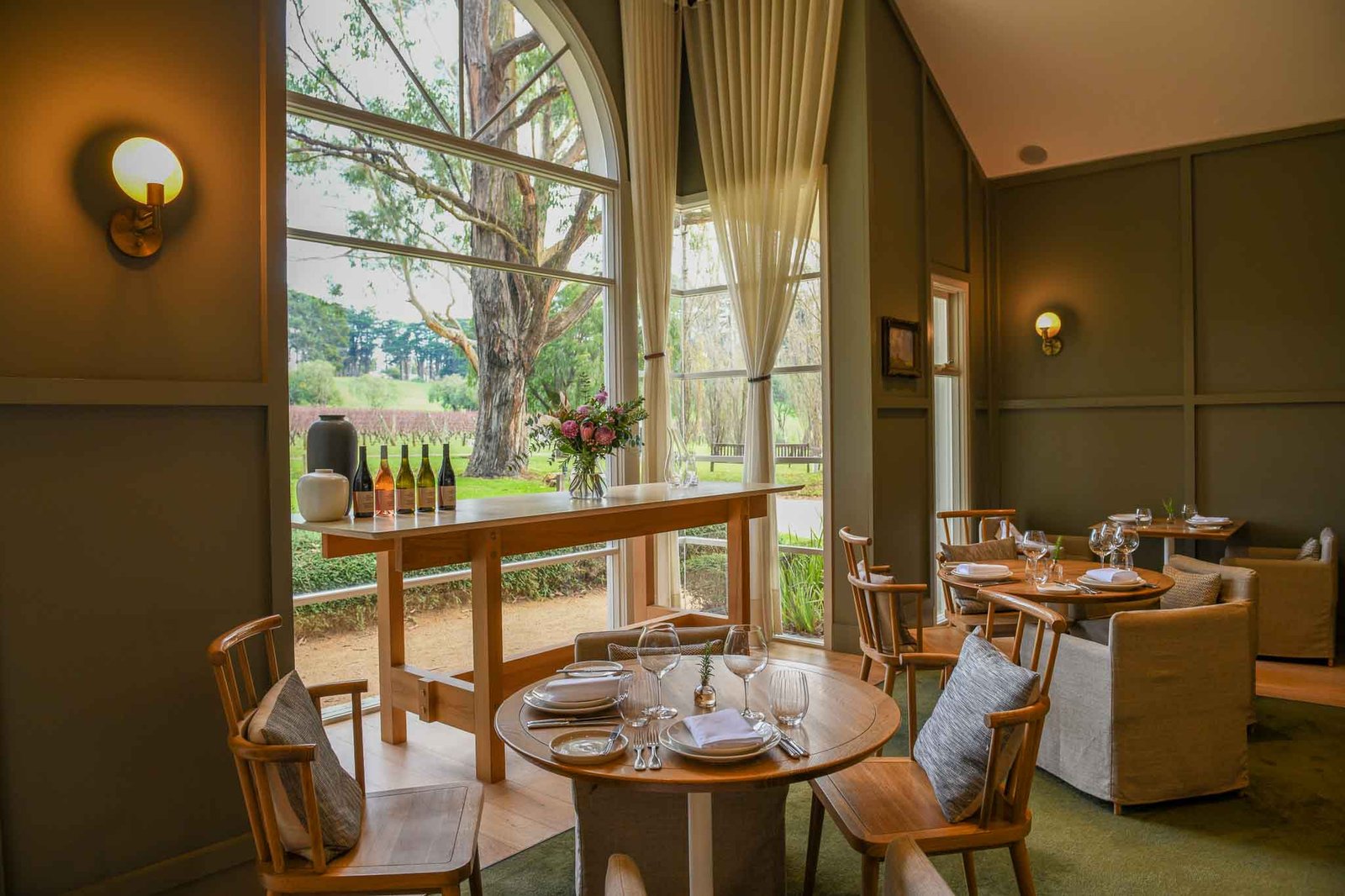 Lancemore Lindenderry Red Hill, the dining room