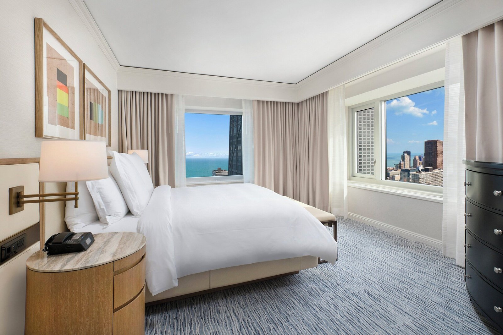 Four Seasons Hotel Chicago — rooms